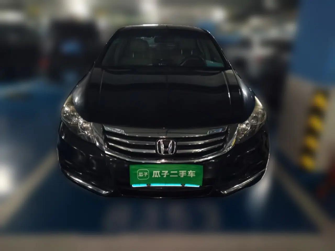 Honda Accord 2012 2.0L SE — миниатюра 2