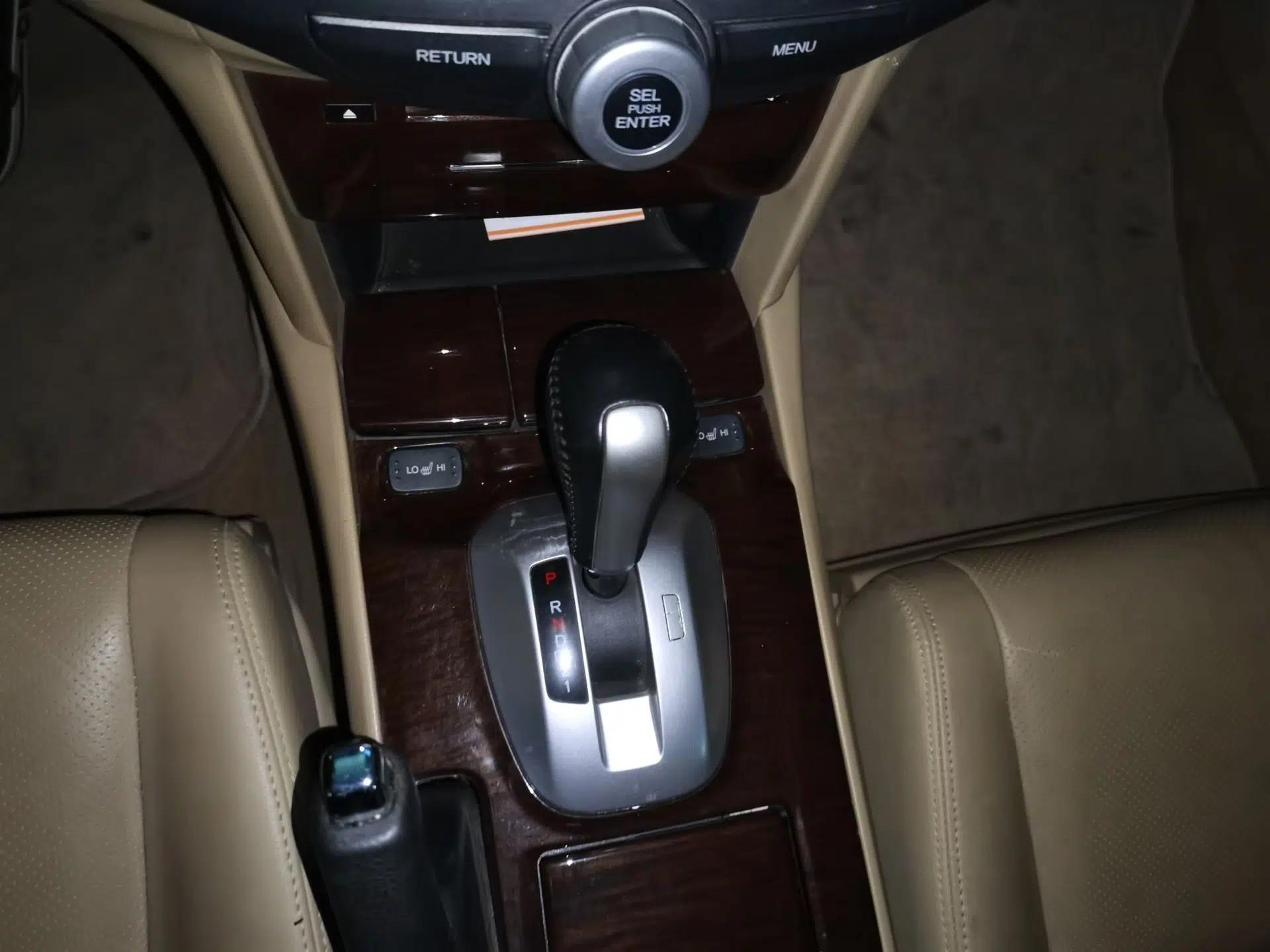 Honda Accord 2012 2.0L SE — миниатюра 14