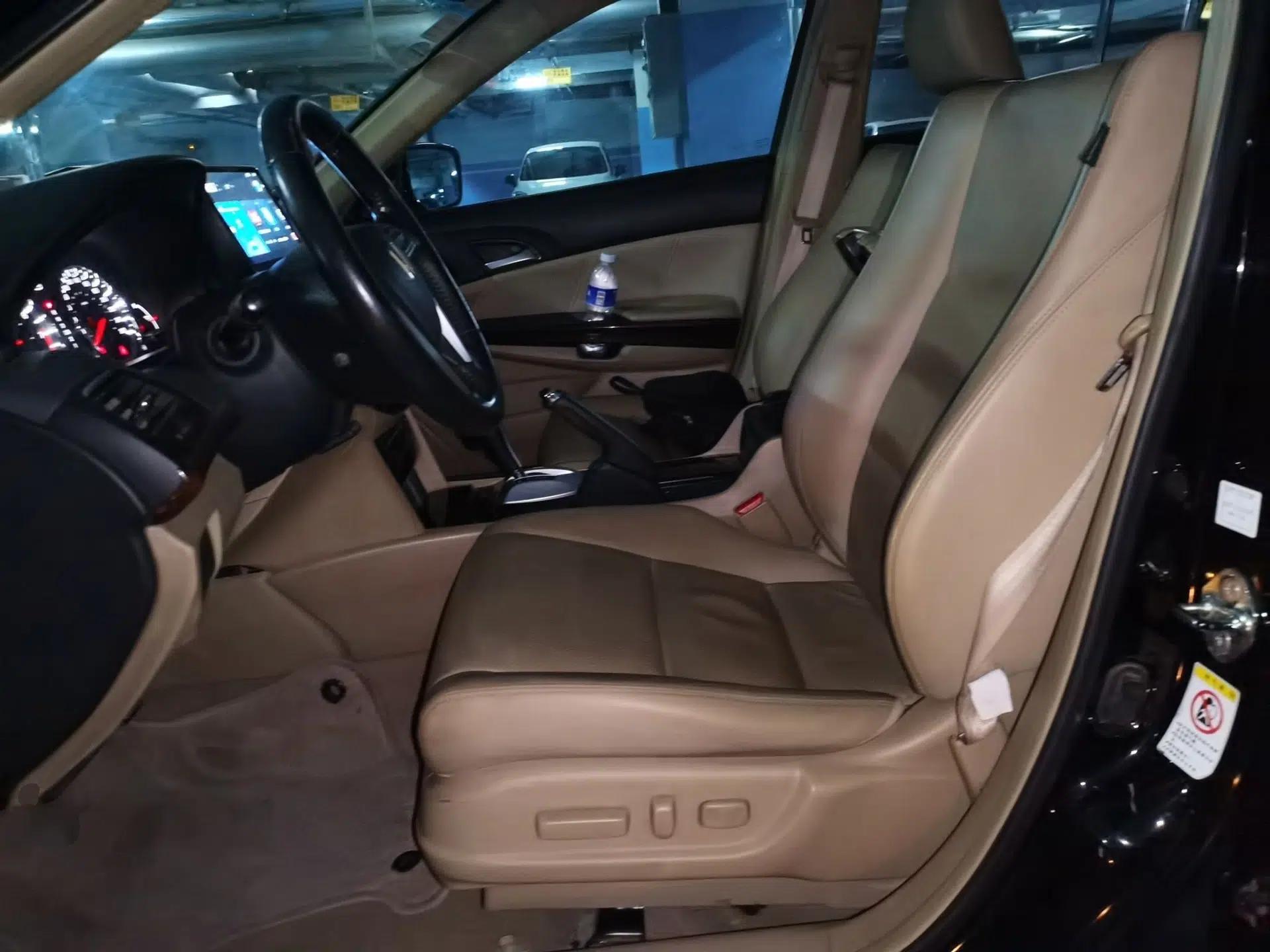 Honda Accord 2012 2.0L SE — миниатюра 15