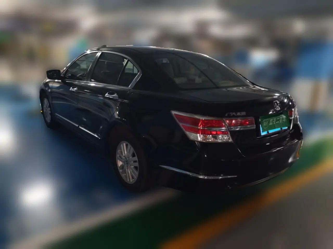 Honda Accord 2012 2.0L SE — миниатюра 4