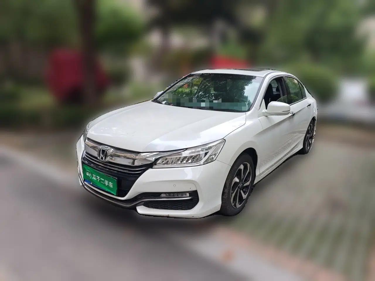 Honda Accord 2016 2.4L Prestige Edition — миниатюра 1