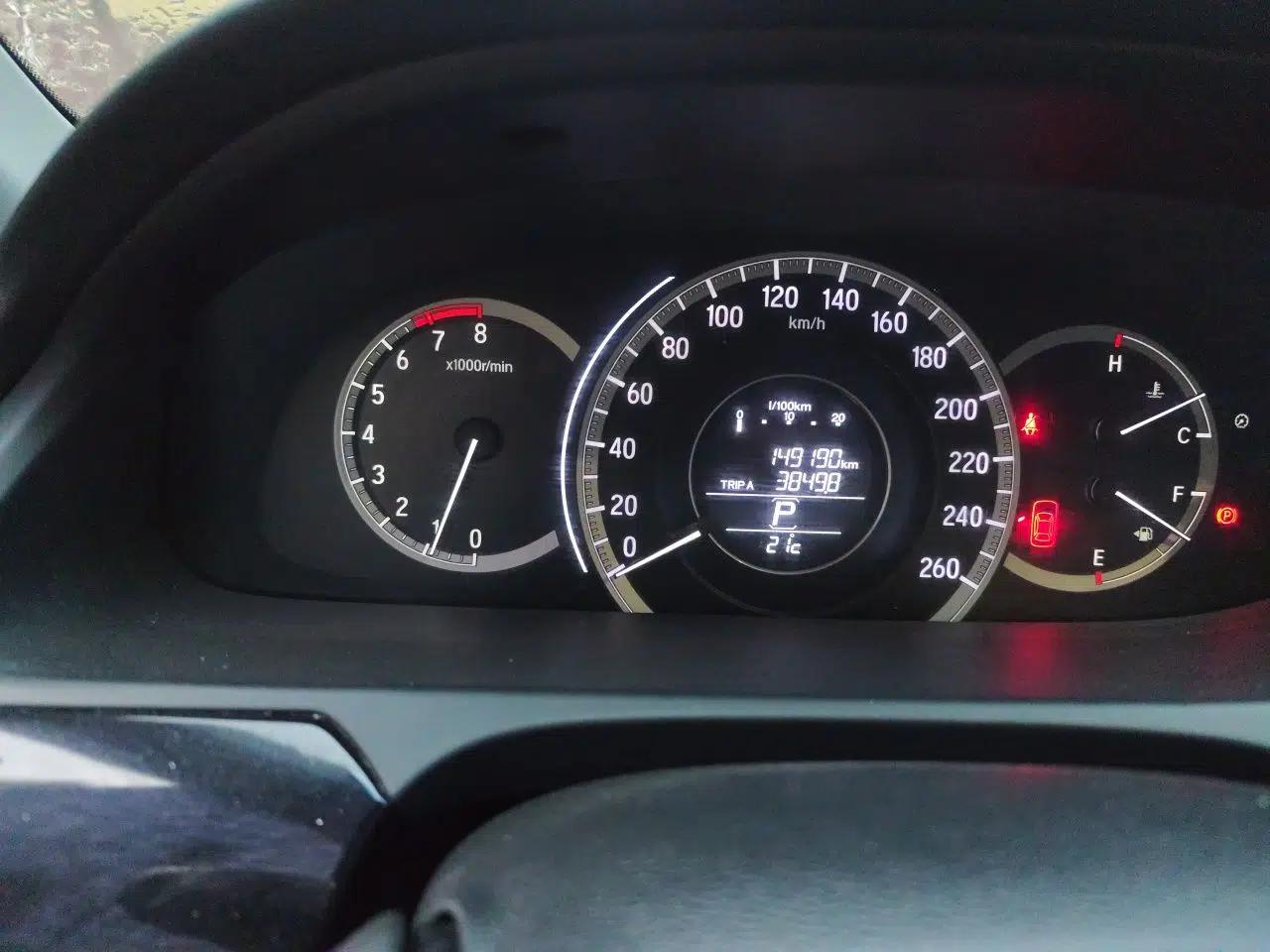 Honda Accord 2016 2.0L Comfort Edition — миниатюра 12