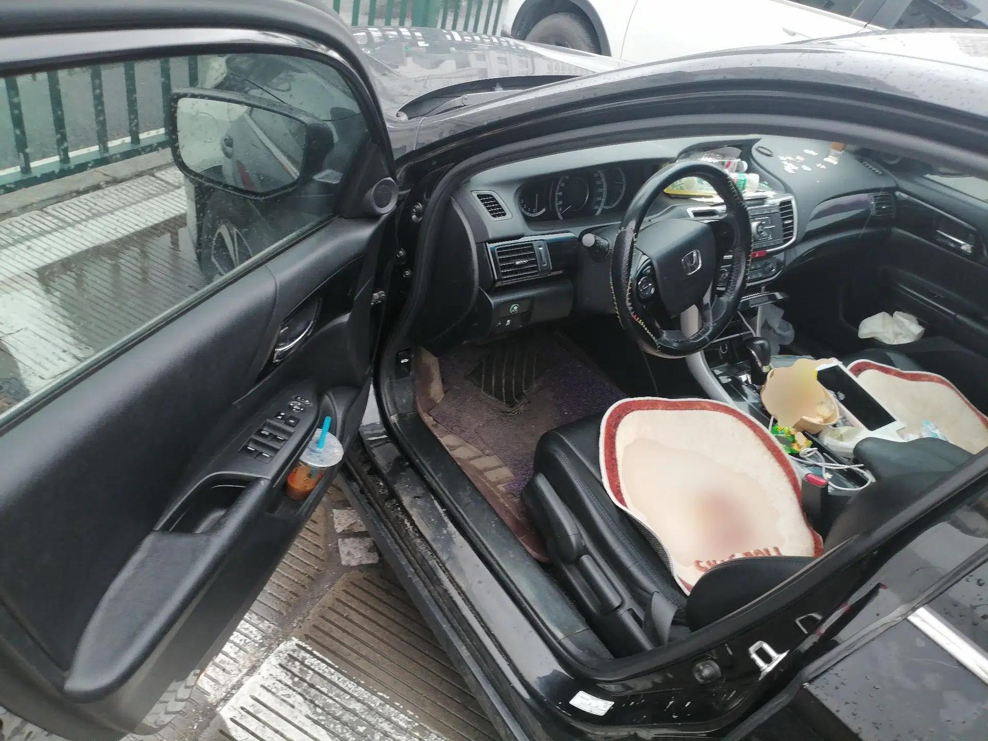 Honda Accord 2016 2.0L Comfort Edition — миниатюра 16
