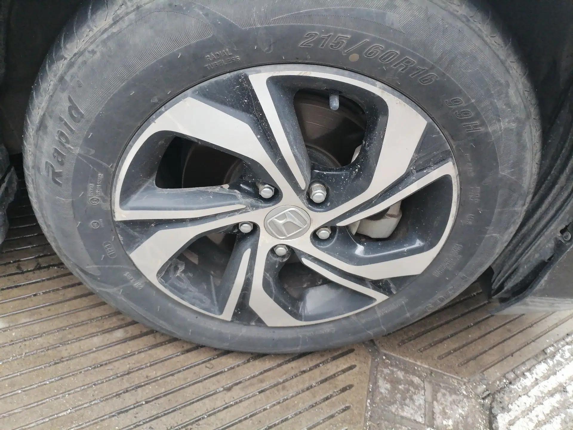 Honda Accord 2016 2.0L Comfort Edition — миниатюра 8