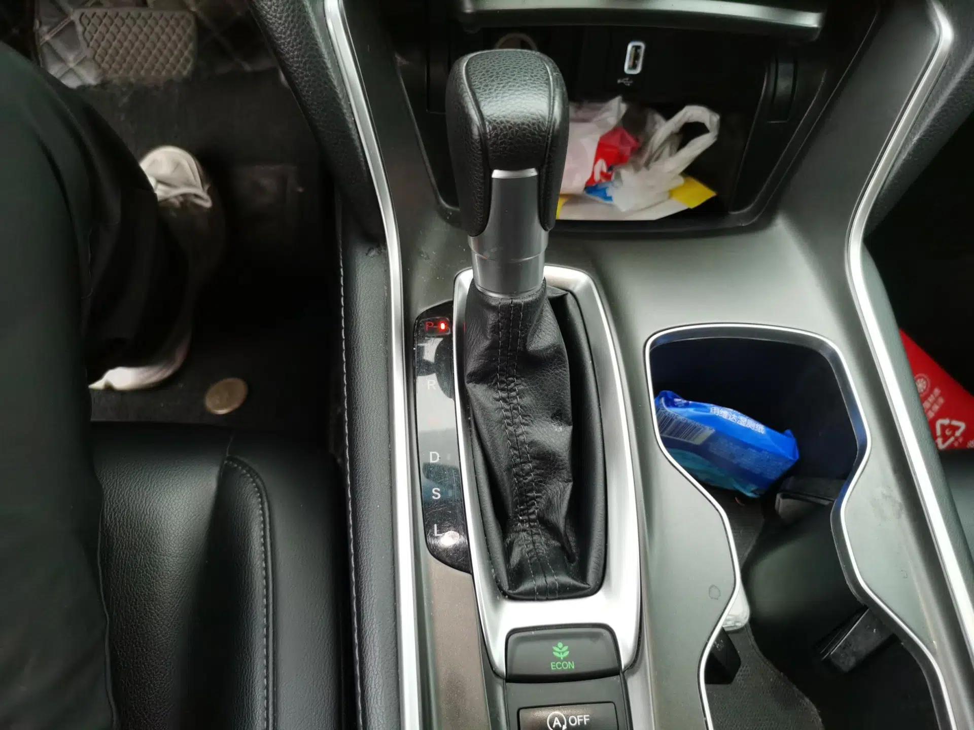 Honda Accord 2018 260TURBO Elite Edition China VI — миниатюра 11