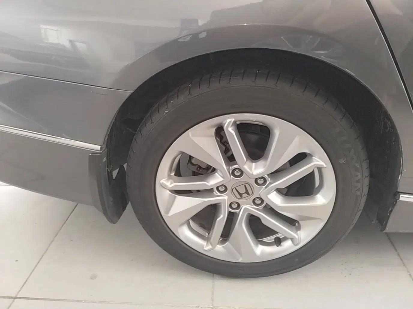 Honda Accord 2018 260TURBO Elite Edition China VI — миниатюра 11