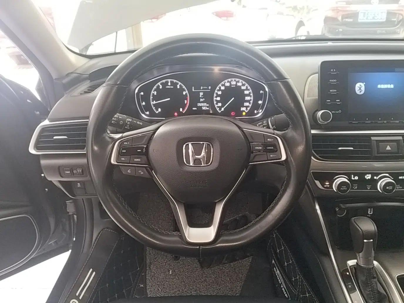 Honda Accord 2018 260TURBO Elite Edition China VI — миниатюра 13