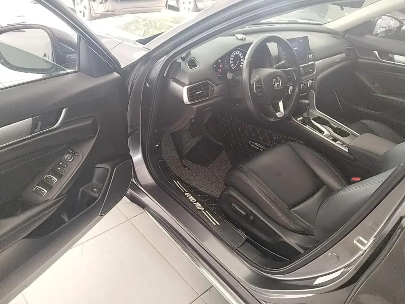 Honda Accord 2018 260TURBO Elite Edition China VI — миниатюра 18