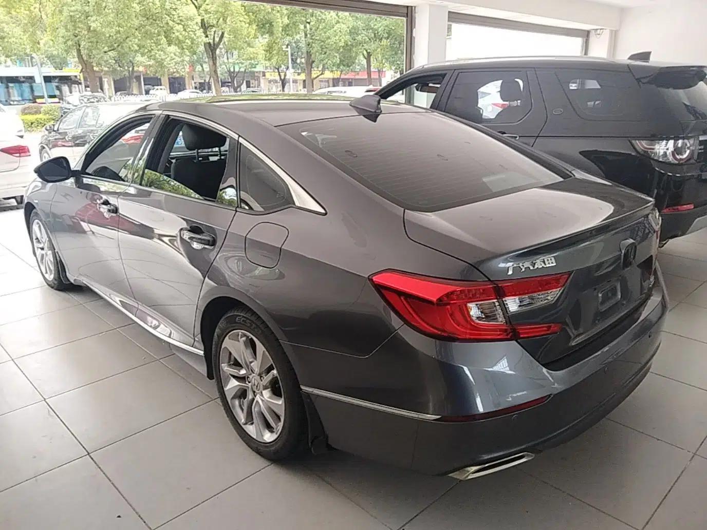 Honda Accord 2018 260TURBO Elite Edition China VI — миниатюра 4