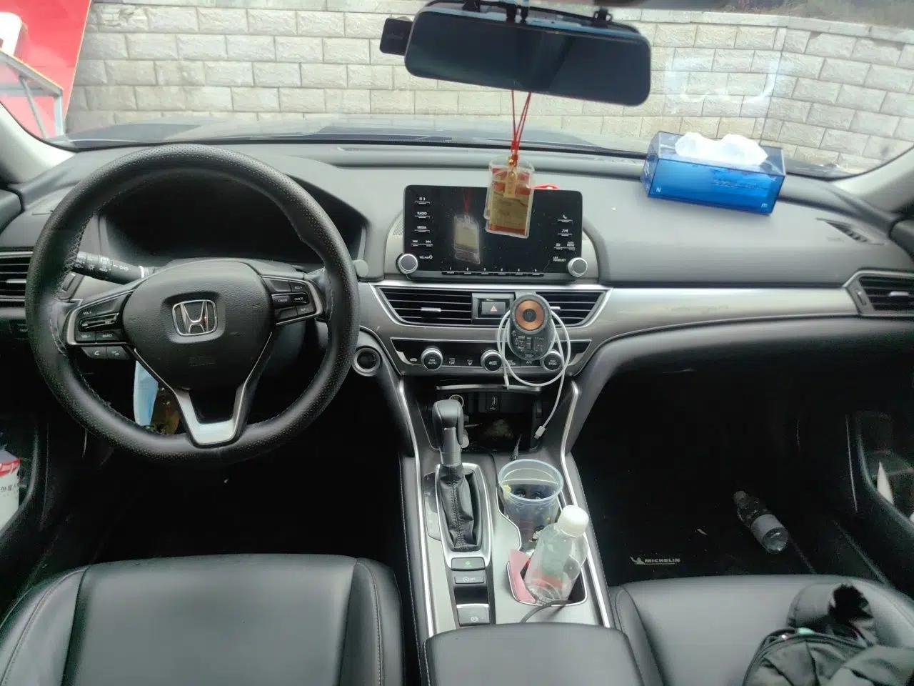 Honda Accord 2018 260TURBO Elite Edition China VI — миниатюра 9