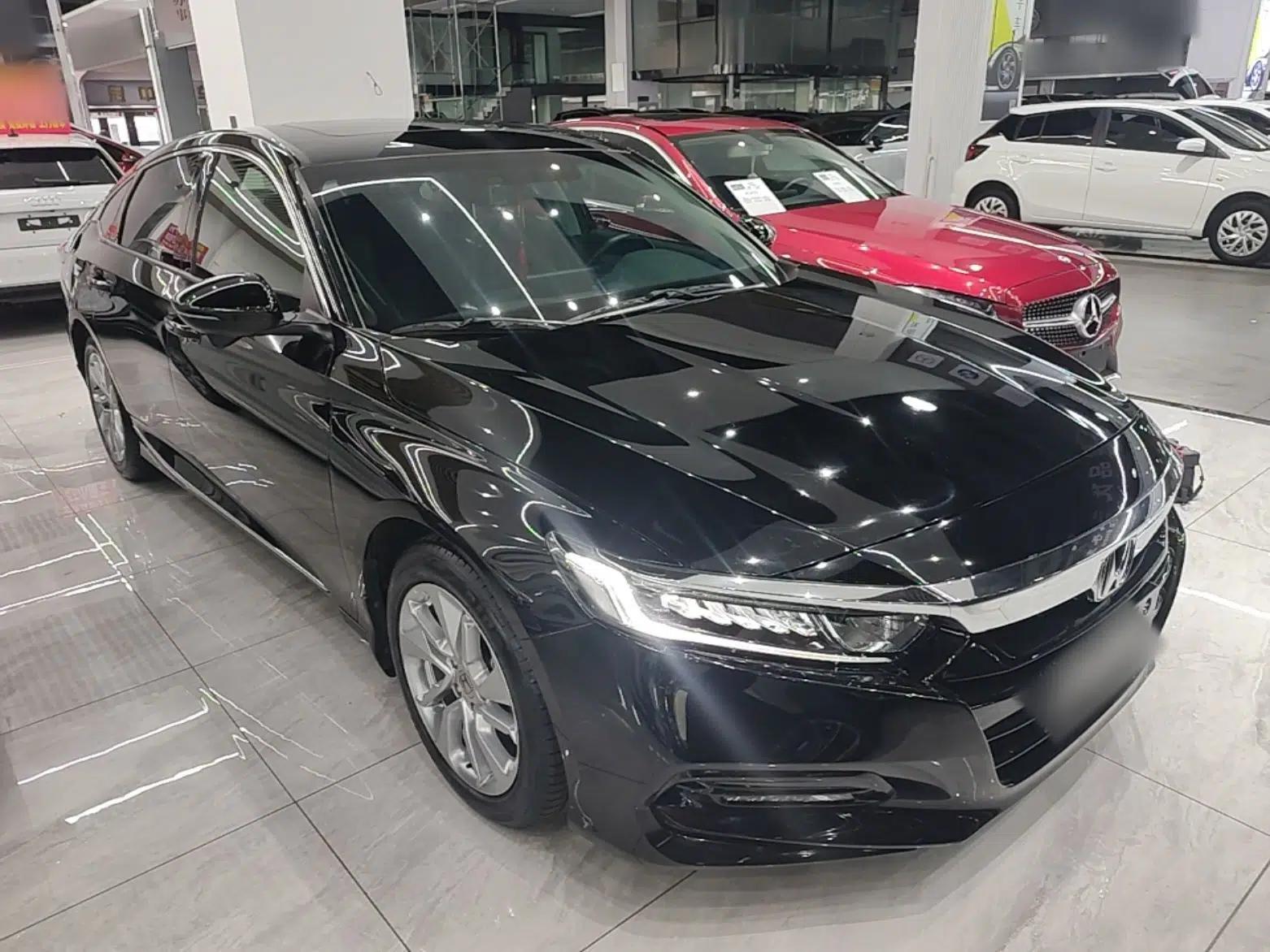 Honda Accord 2018 260TURBO Elite Edition China VI — миниатюра 3