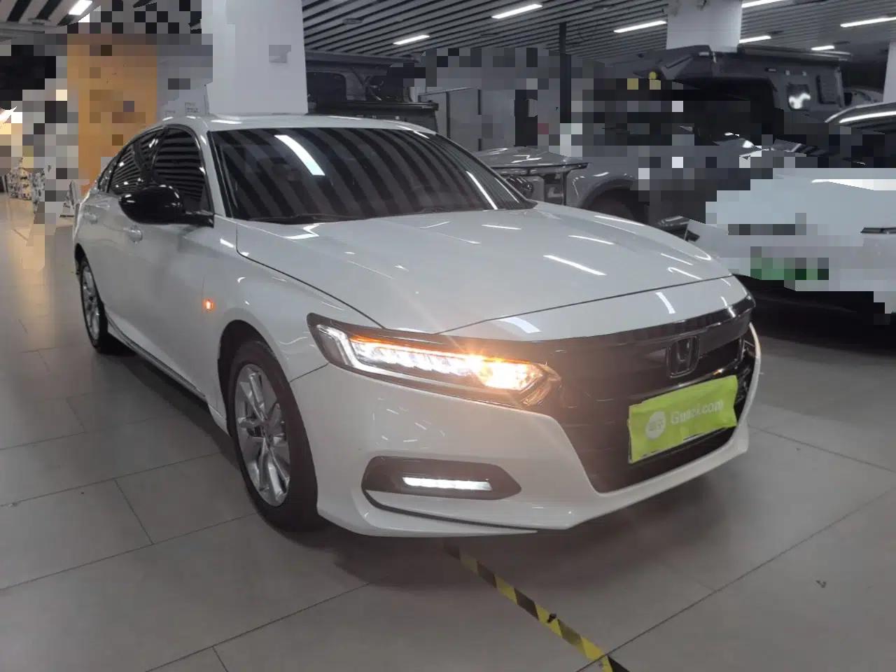 Honda Accord 2018 230TURBO Comfort Version National V — миниатюра 3