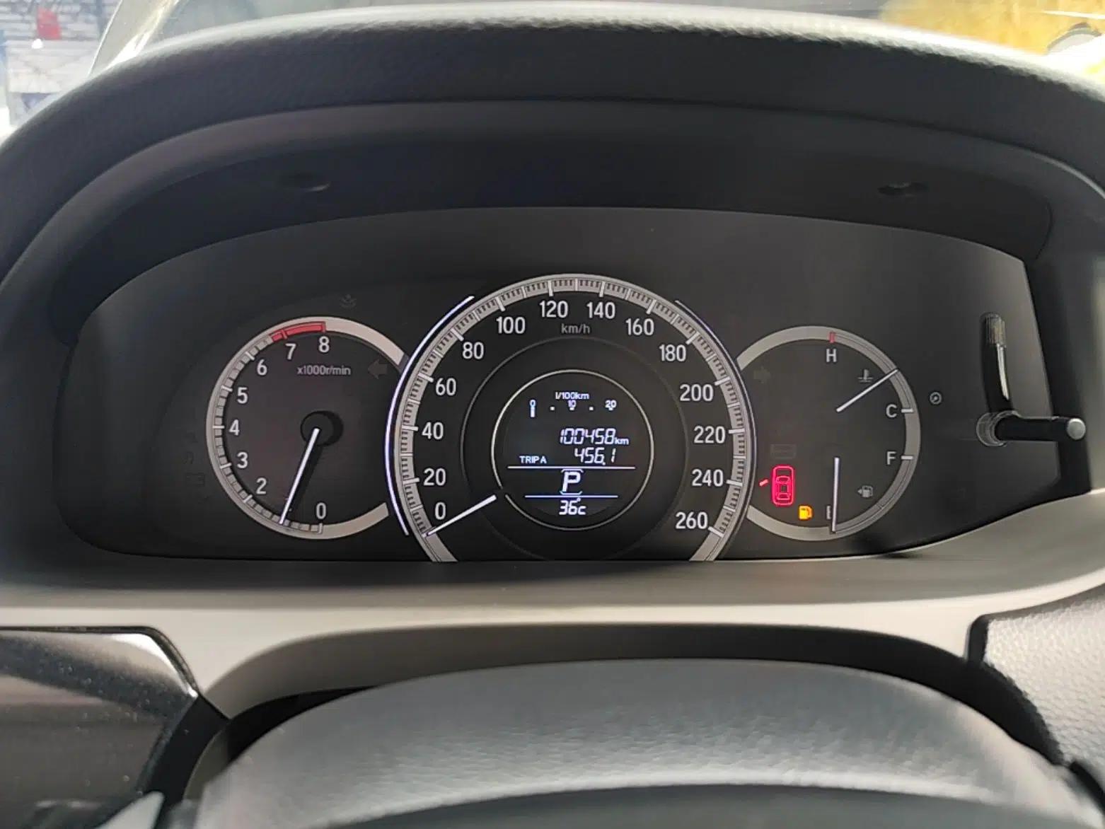 Honda Accord 2016 2.0L Elite Edition — миниатюра 14
