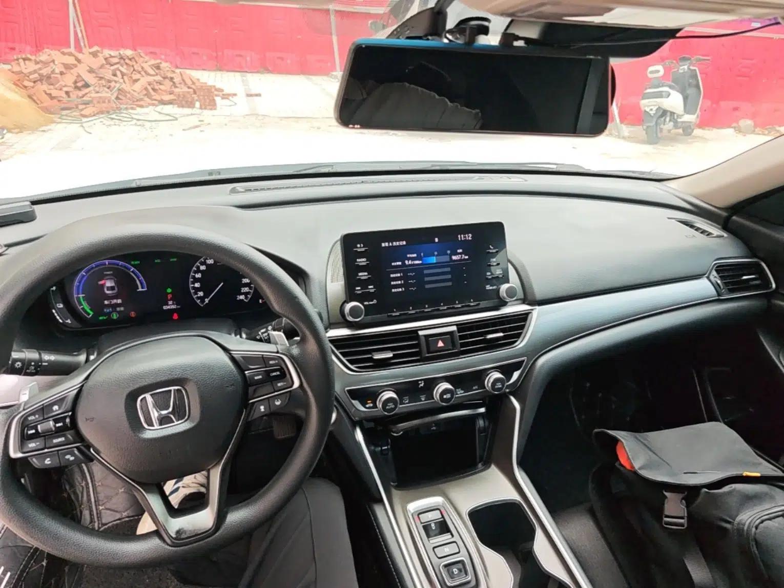 Honda Accord 2018 Rui·Hybrid 2.0L Rui Ku Edition China VI — миниатюра 12