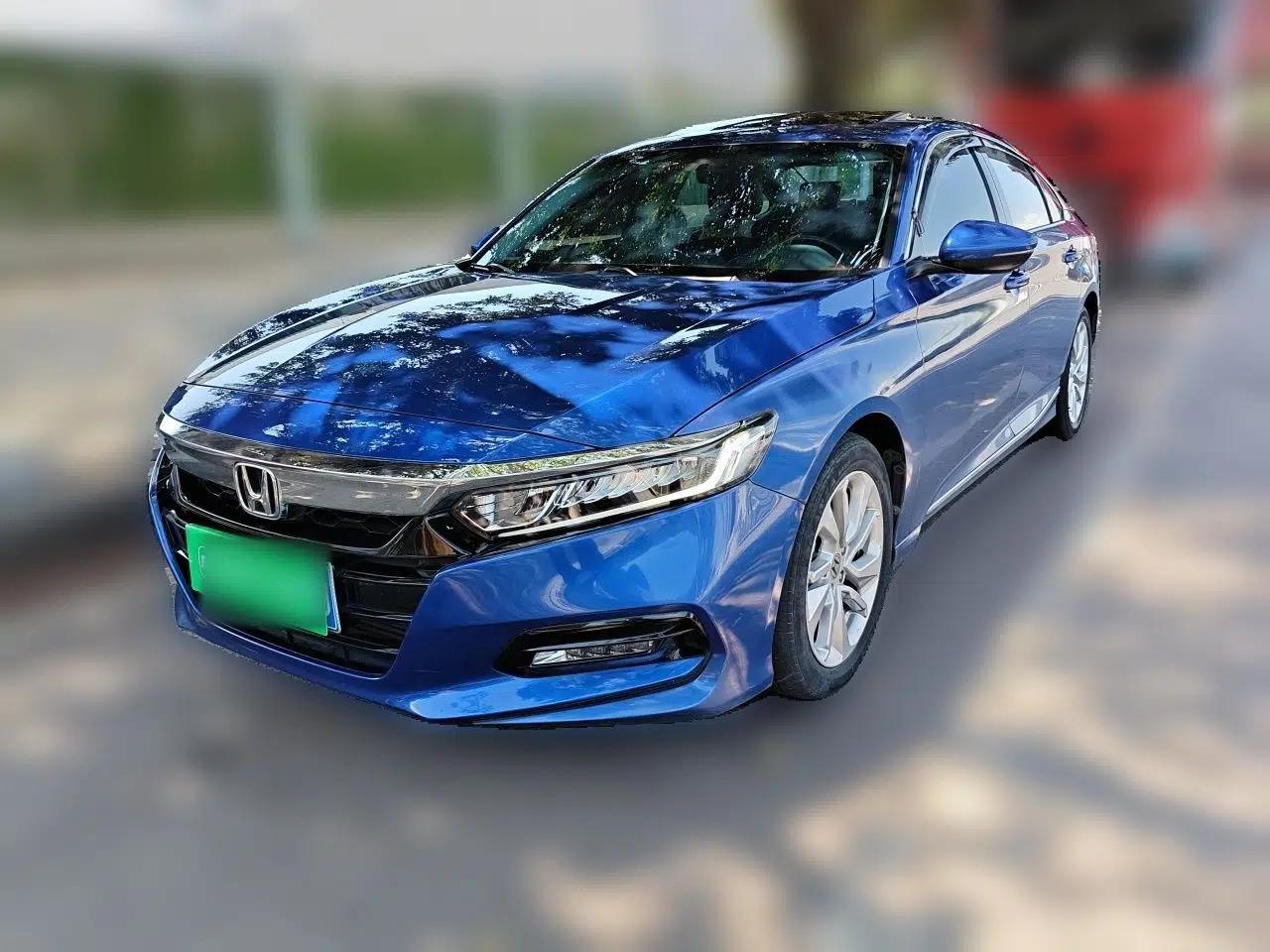 Honda Accord 2018 260TURBO Elite Edition China V — миниатюра 1