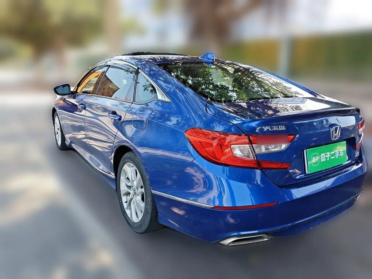 Honda Accord 2018 260TURBO Elite Edition China V — миниатюра 4