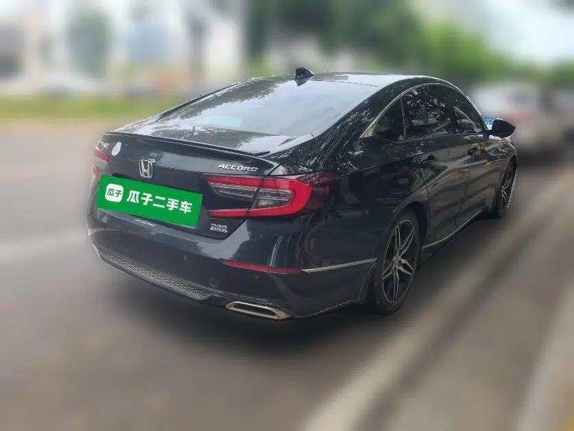 Honda Accord 2022 260TURBO Phantom Night · Prestige Edition — миниатюра 4