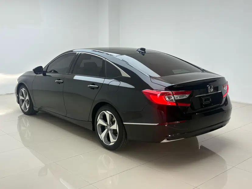 Honda Accord 2018 Rui·Hybrid 2.0L Rui Zhi Edition China VI — миниатюра 16