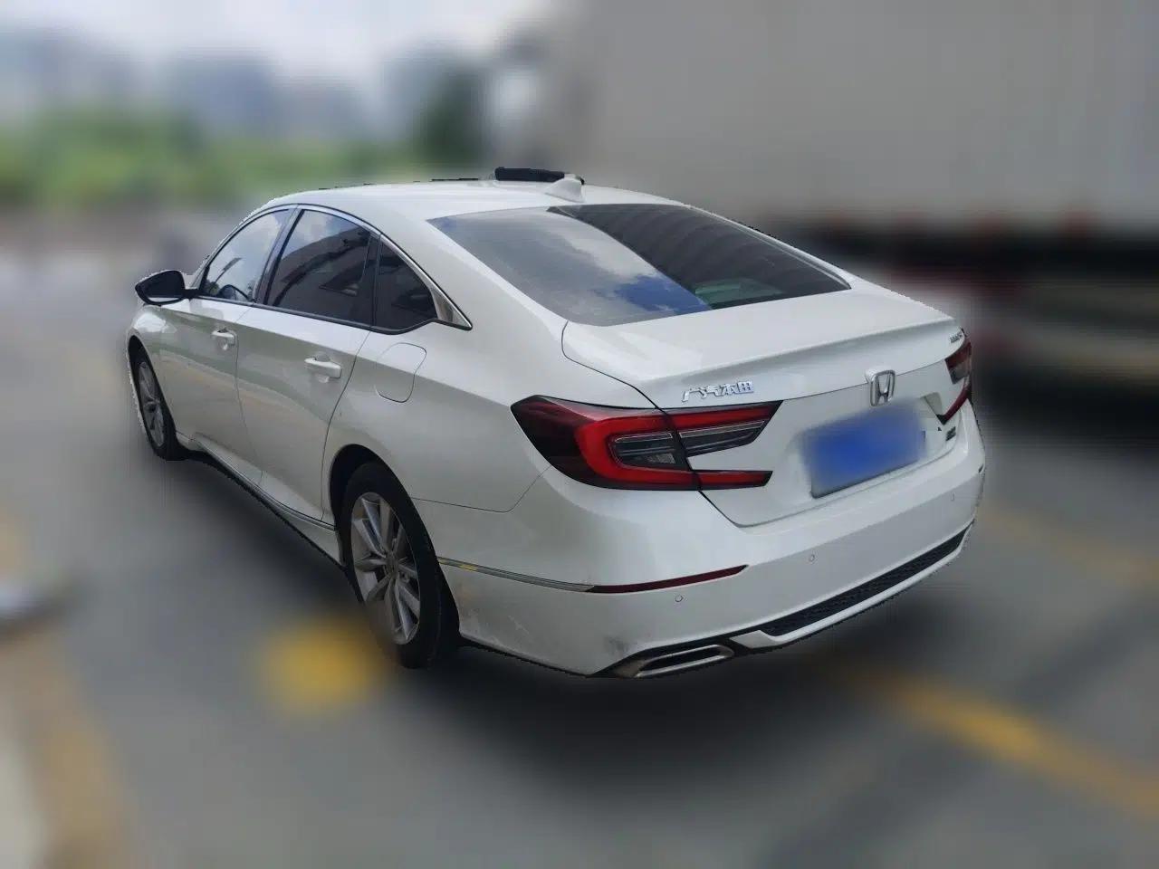Honda Accord 2022 260TURBO Luxury Edition — миниатюра 4