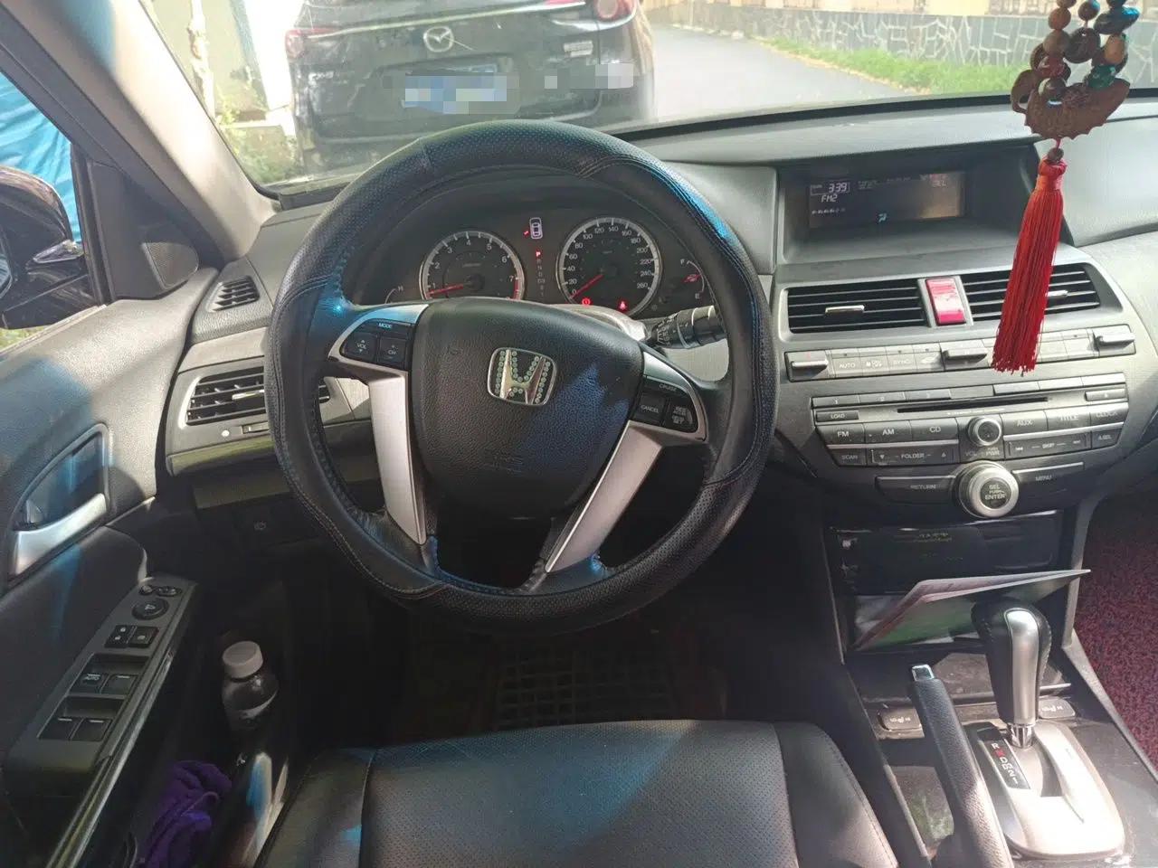 Honda Accord 2013 2.0L SE — миниатюра 10