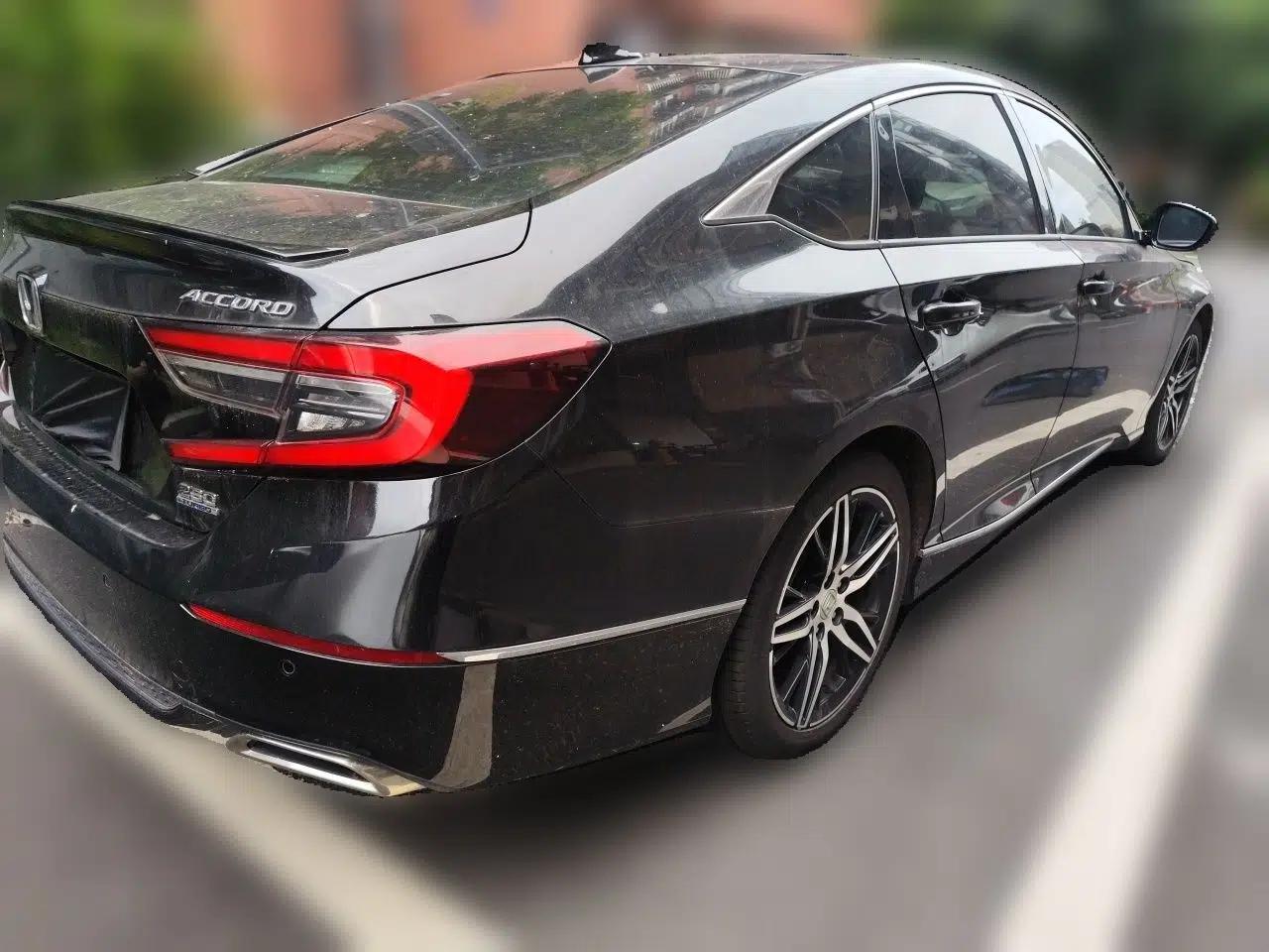 Honda Accord 2022 260TURBO Phantom Night · Prestige Edition — миниатюра 6