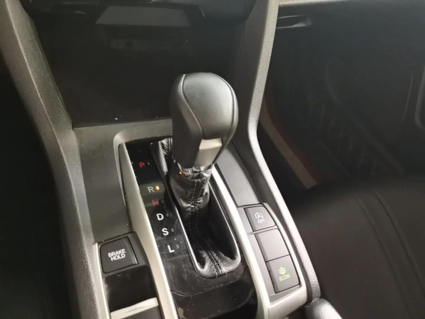 Honda Civic 2019 220TURBO CVT Dynamic Edition China VI — миниатюра 16