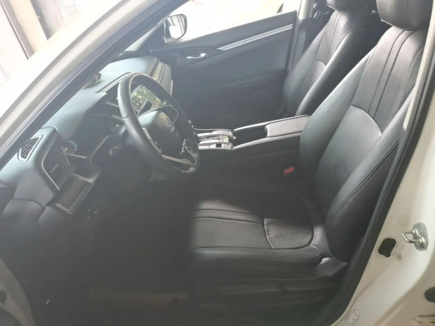 Honda Civic 2019 220TURBO CVT Dynamic Edition China VI — миниатюра 17