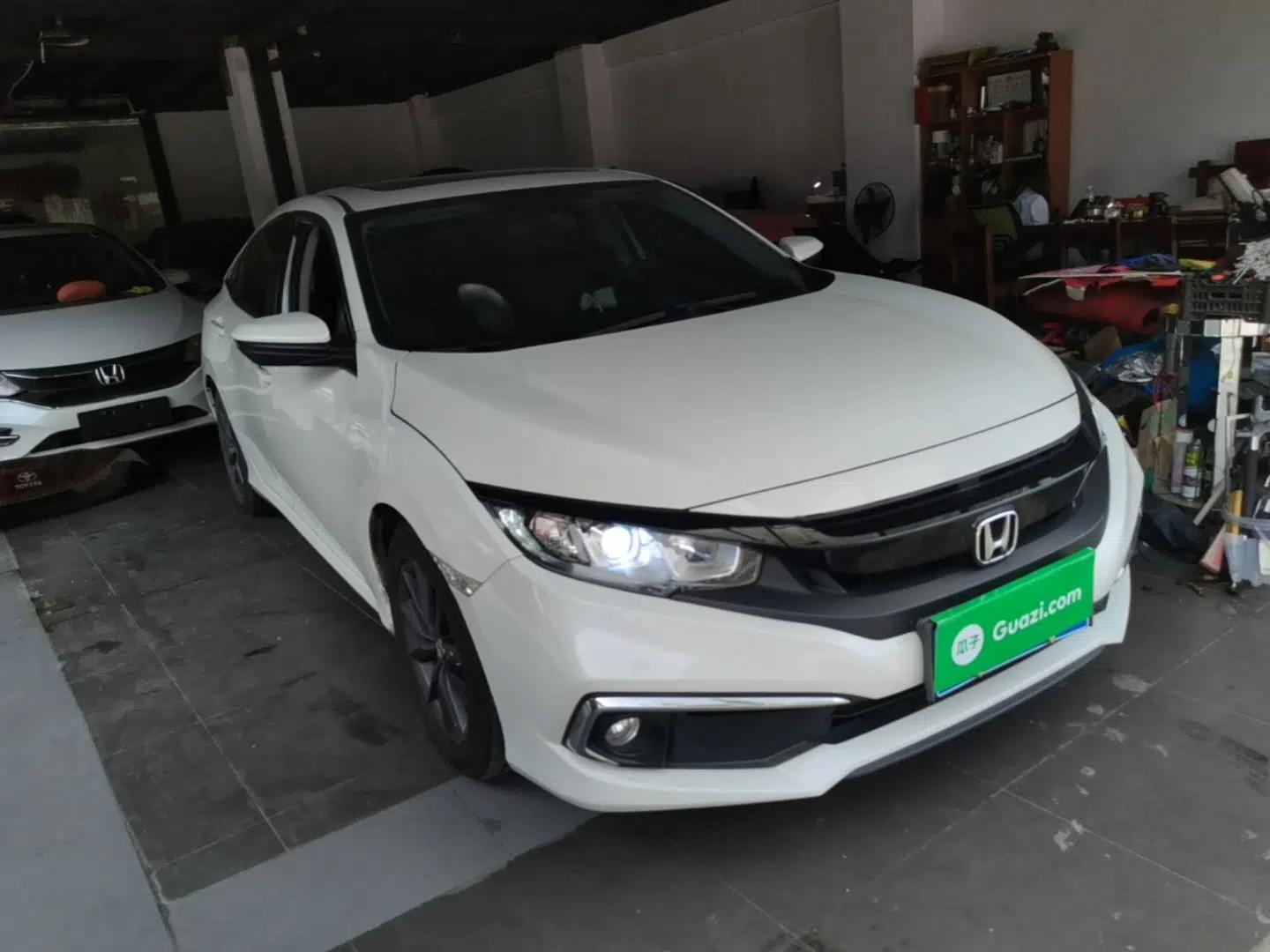 Honda Civic 2019 220TURBO CVT Dynamic Edition China VI — миниатюра 3