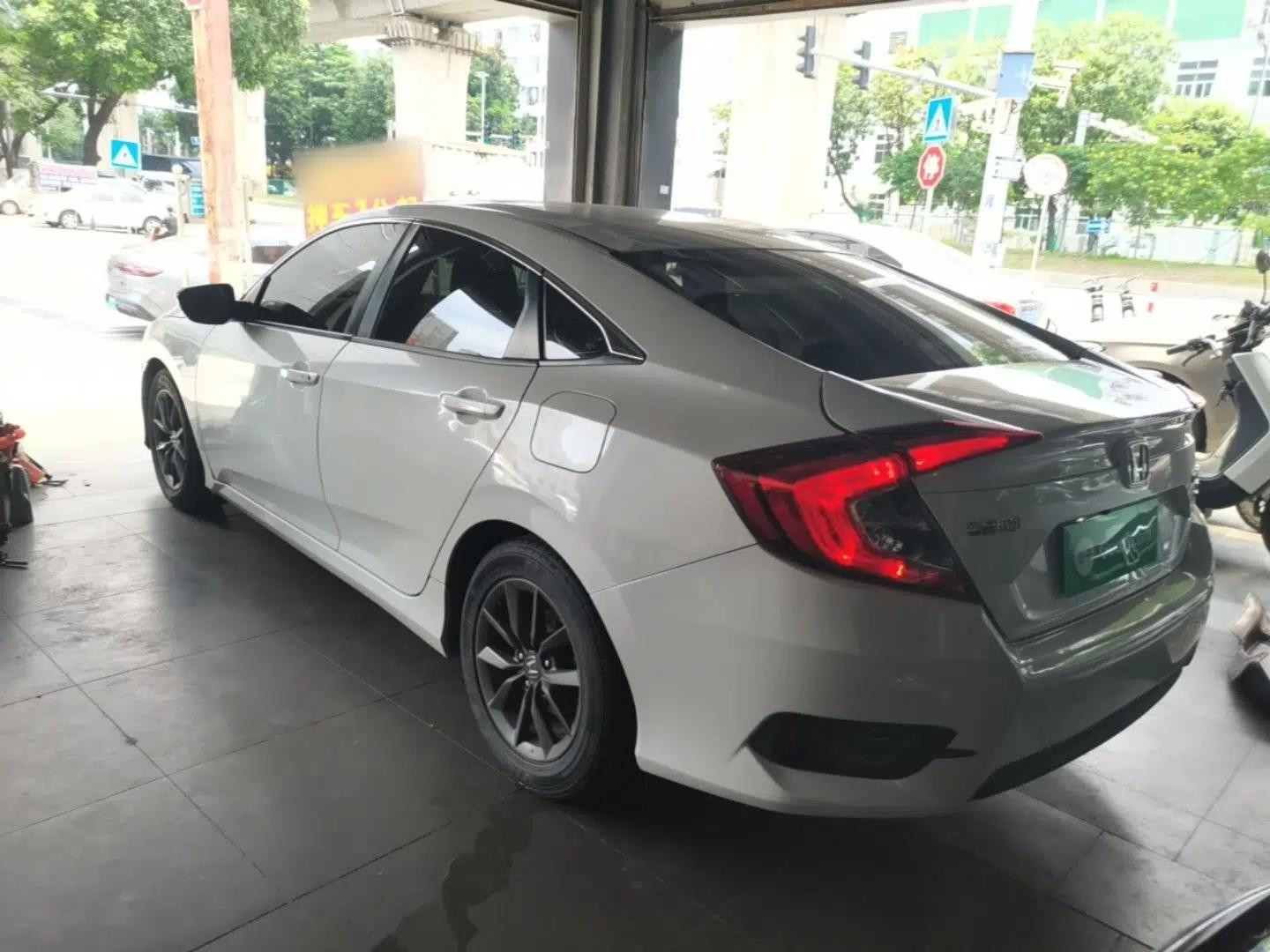 Honda Civic 2019 220TURBO CVT Dynamic Edition China VI — миниатюра 4