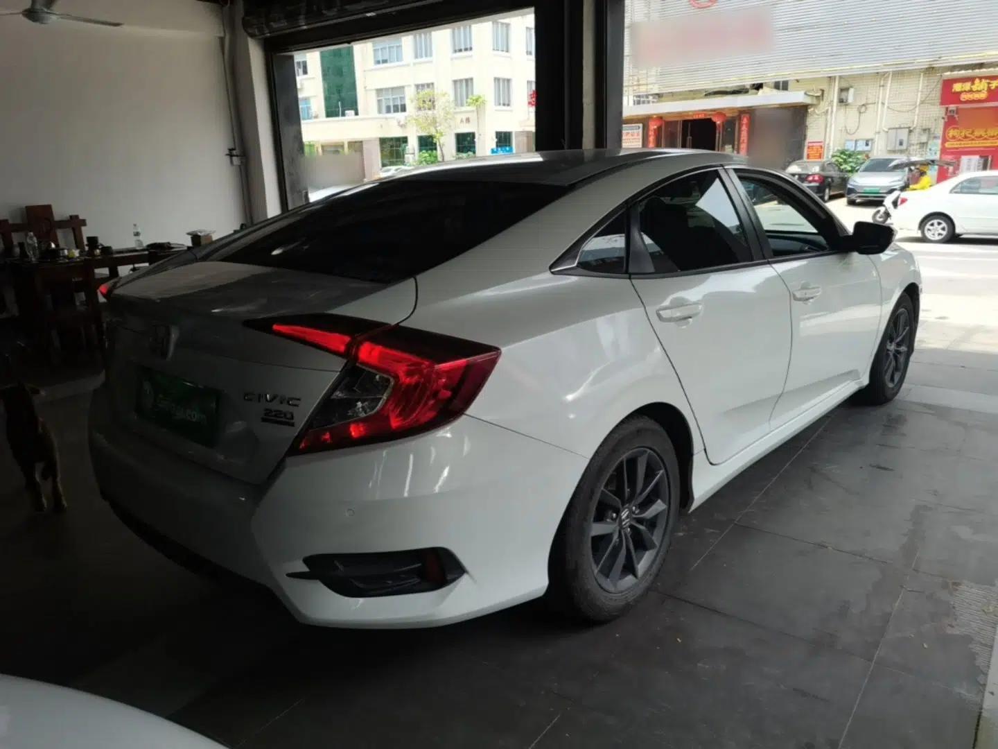Honda Civic 2019 220TURBO CVT Dynamic Edition China VI — миниатюра 6