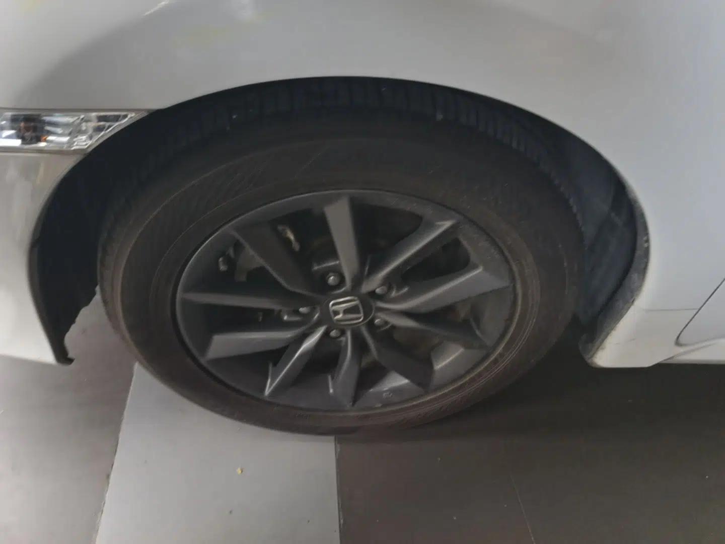 Honda Civic 2019 220TURBO CVT Dynamic Edition China VI — миниатюра 10