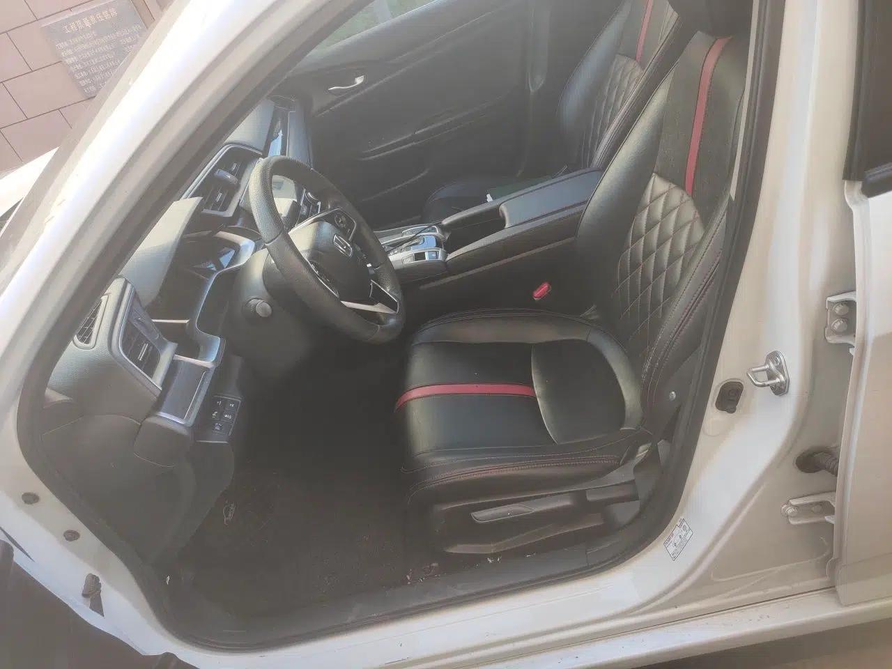 Honda Civic 2019 220TURBO CVT Dynamic Edition China VI Emission Standard — миниатюра 14