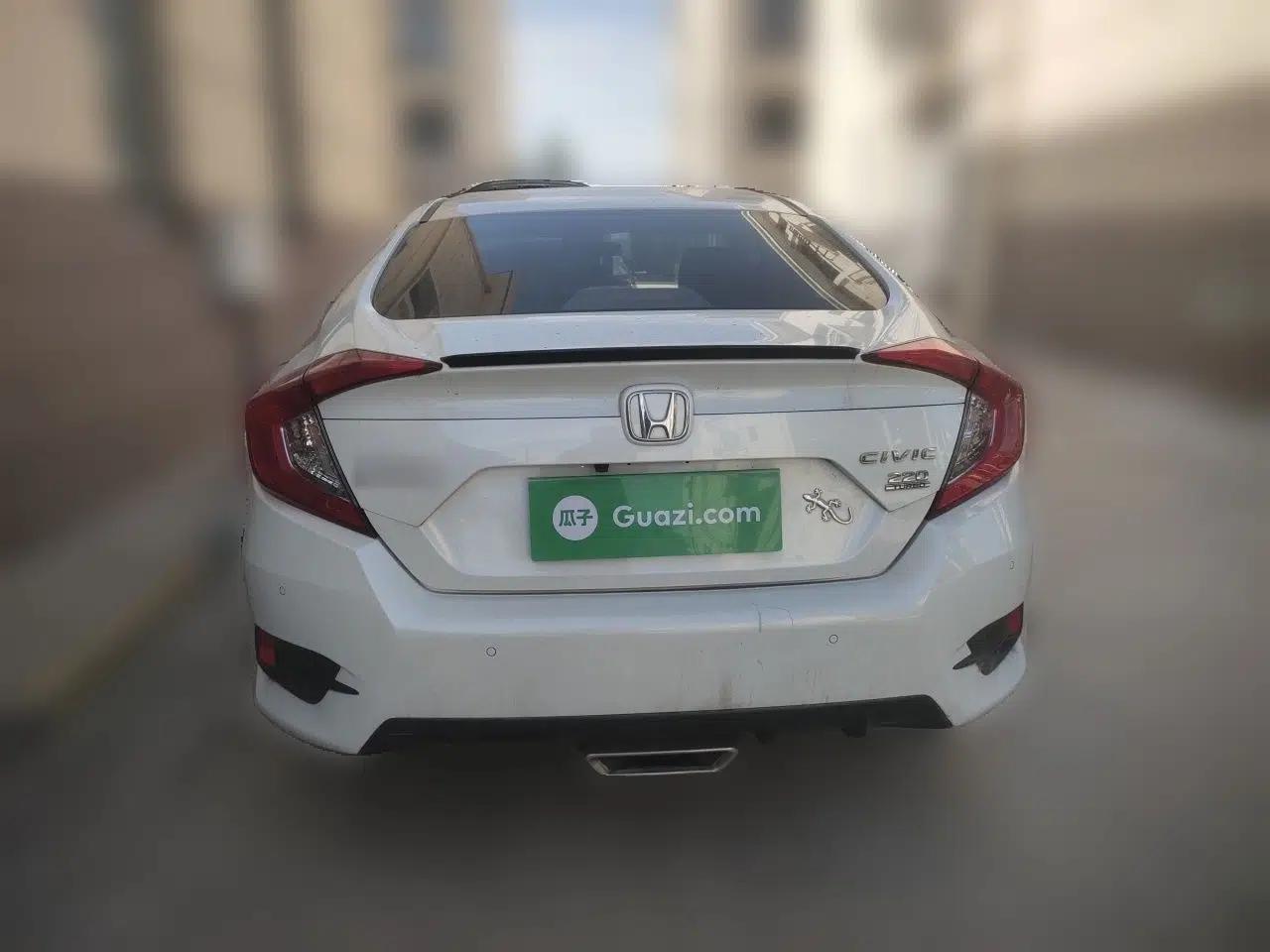 Honda Civic 2019 220TURBO CVT Dynamic Edition China VI Emission Standard — миниатюра 5