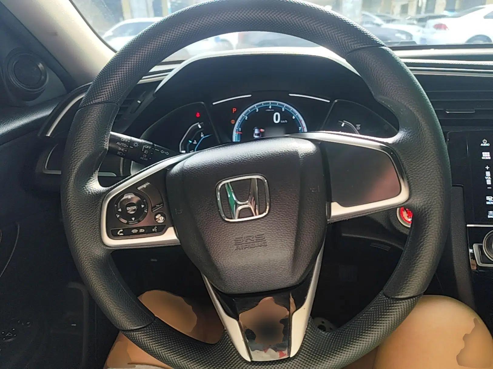 Honda Civic 2019 220TURBO CVT Dynamic Edition China VI — миниатюра 18