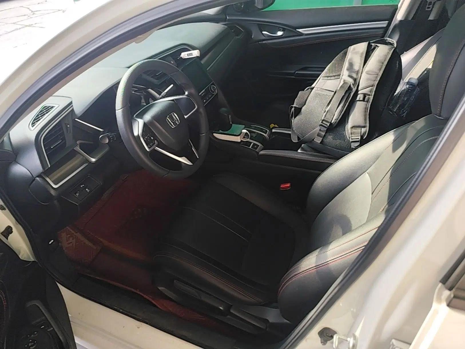 Honda Civic 2019 220TURBO CVT Dynamic Edition China VI — миниатюра 22