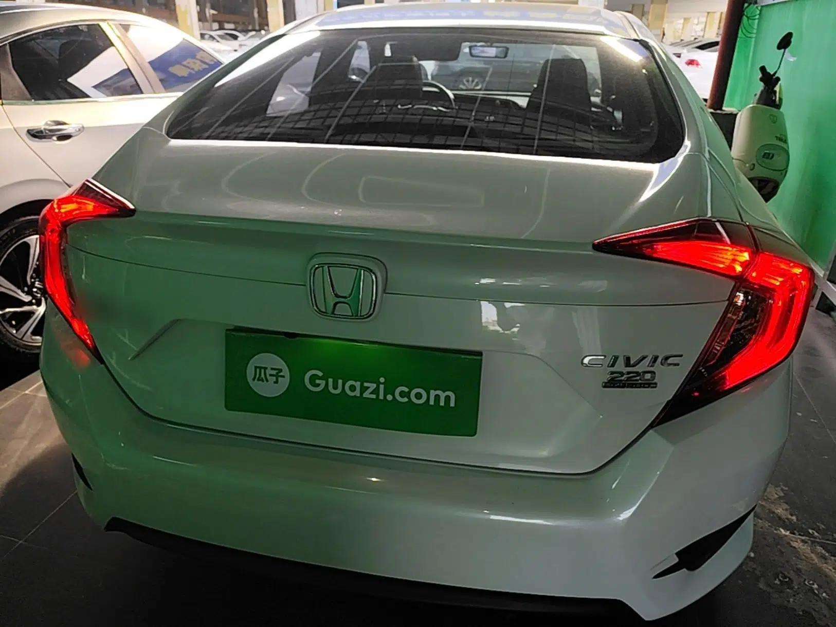 Honda Civic 2019 220TURBO CVT Dynamic Edition China VI — миниатюра 5