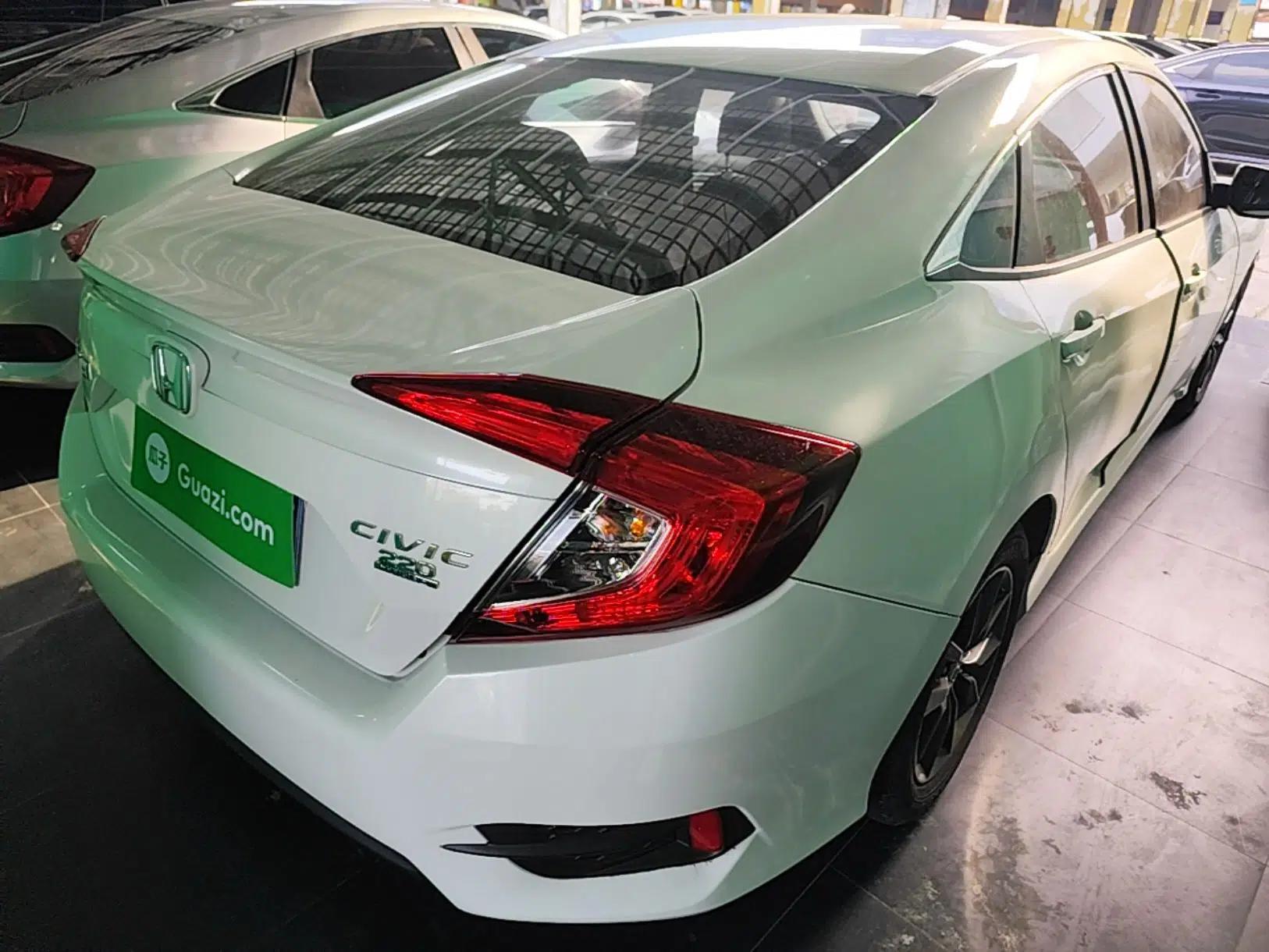 Honda Civic 2019 220TURBO CVT Dynamic Edition China VI — миниатюра 6