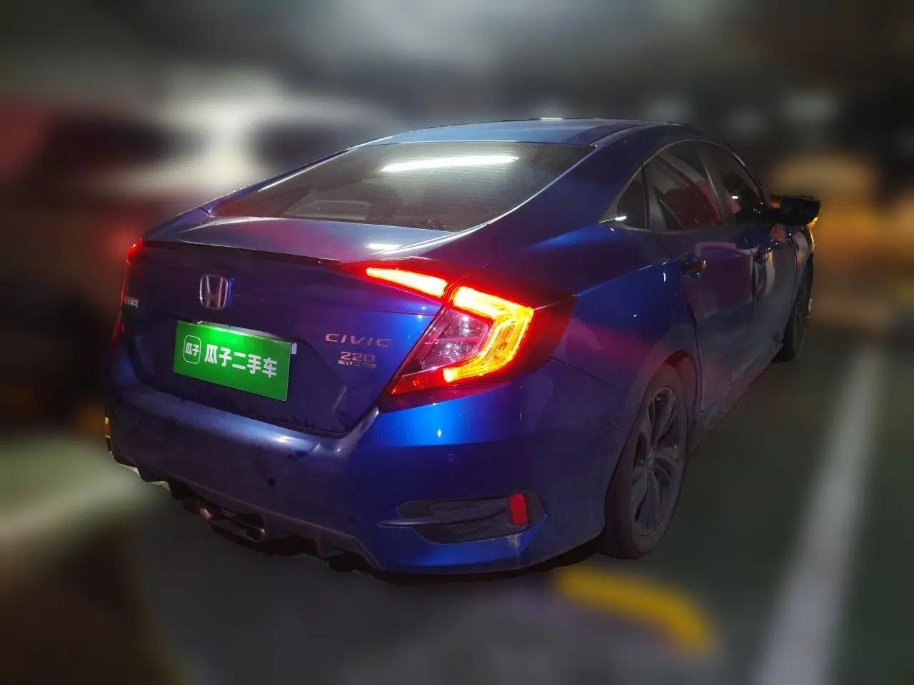 Honda Civic 2019 220TURBO CVT Dynamic Edition China VI Emission Standard — миниатюра 6