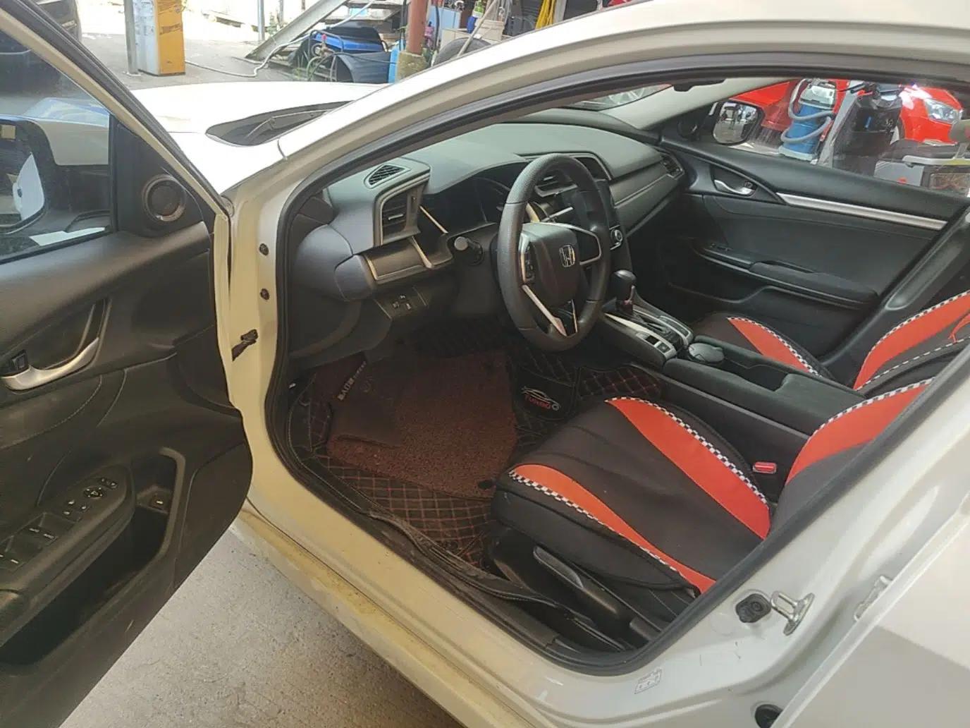Honda Civic 2016 220TURBO CVT Luxury Edition — миниатюра 18