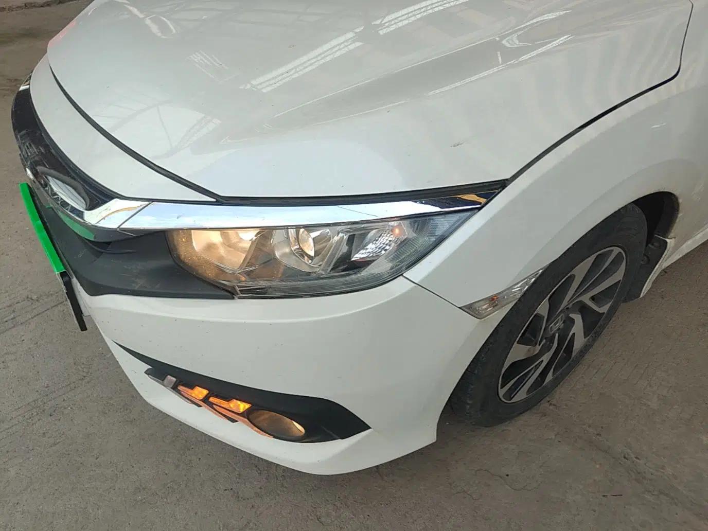 Honda Civic 2016 220TURBO CVT Luxury Edition — миниатюра 8