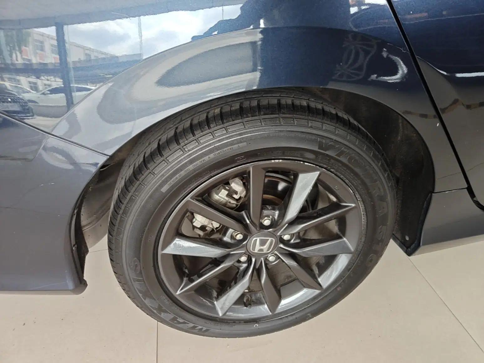 Honda Civic 2019 220TURBO CVT Dynamic Edition China VI — миниатюра 11