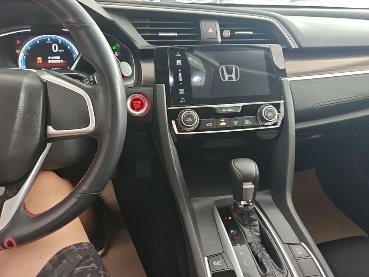 Honda Civic 2019 220TURBO CVT Dynamic Edition China VI — миниатюра 15