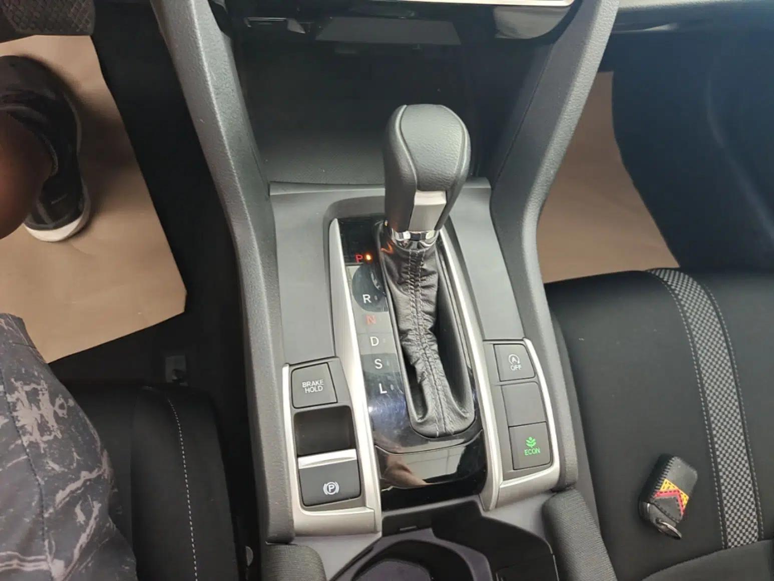 Honda Civic 2019 220TURBO CVT Dynamic Edition China VI — миниатюра 16