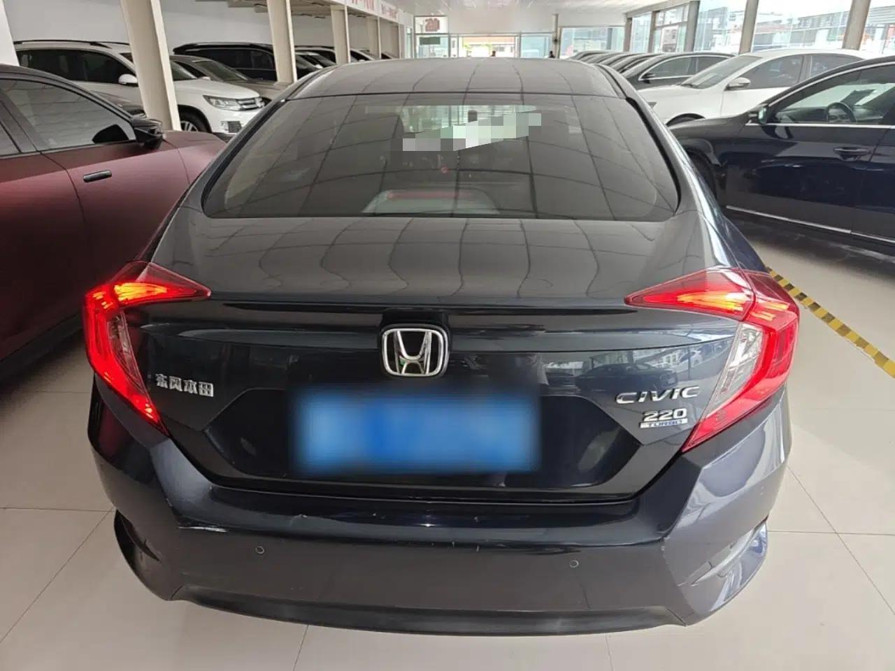 Honda Civic 2019 220TURBO CVT Dynamic Edition China VI — миниатюра 5