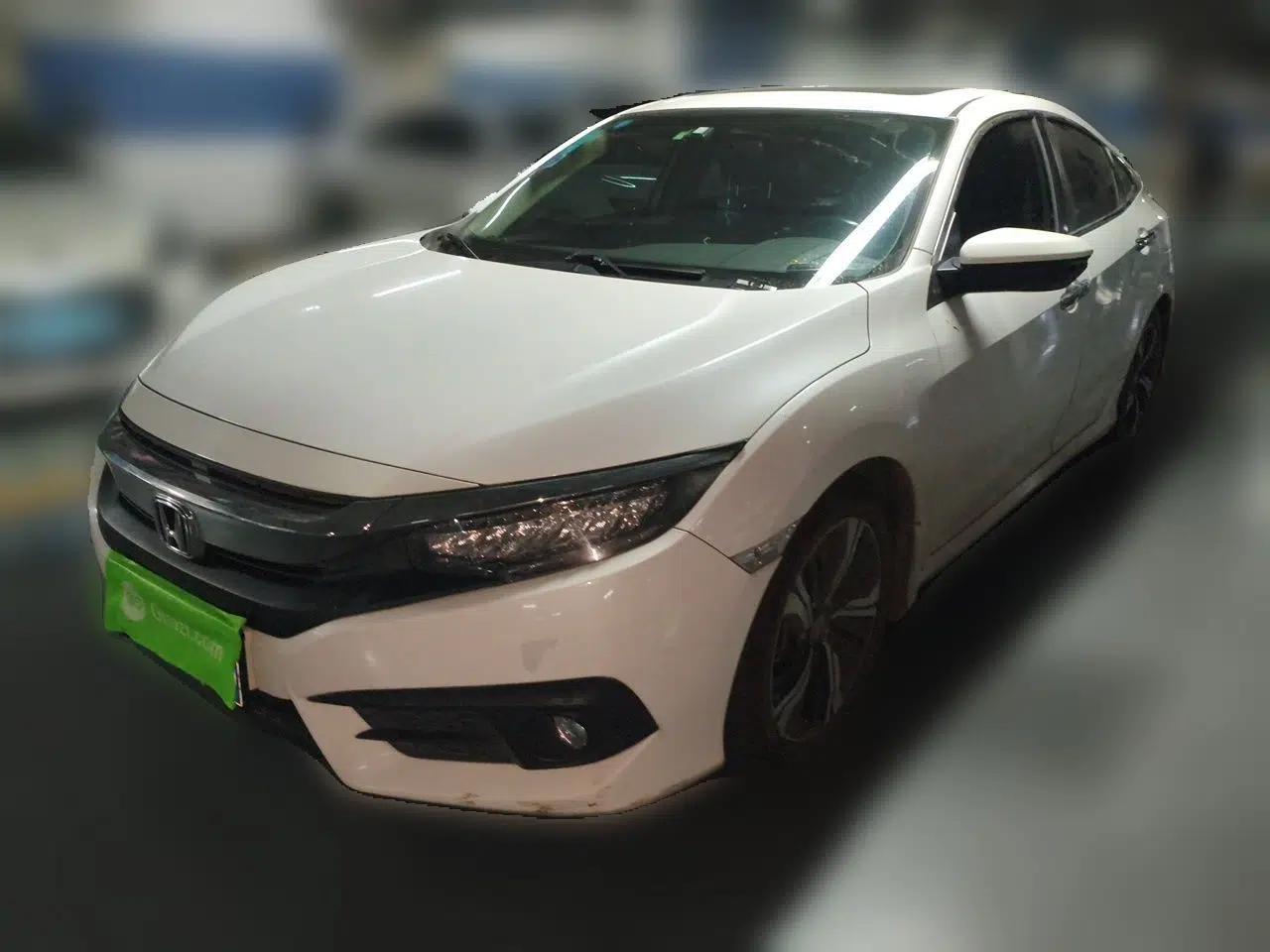 Honda Civic 2016 220TURBO CVT Prestige Edition — миниатюра 1