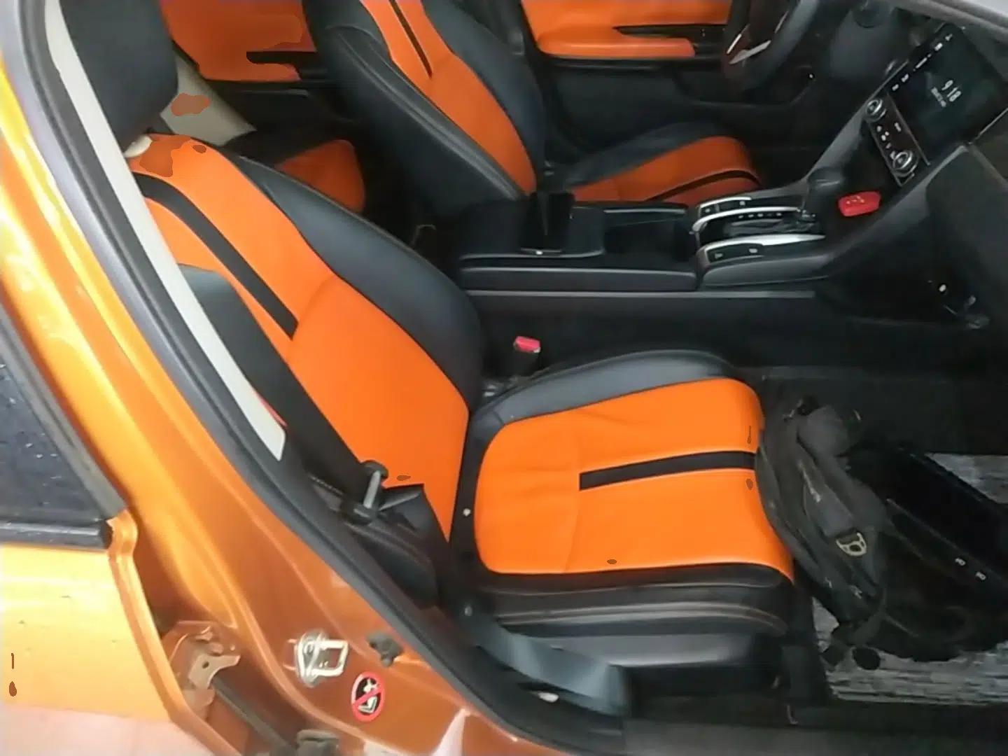 Honda Civic 2016 220TURBO CVT Luxury Edition — миниатюра 19