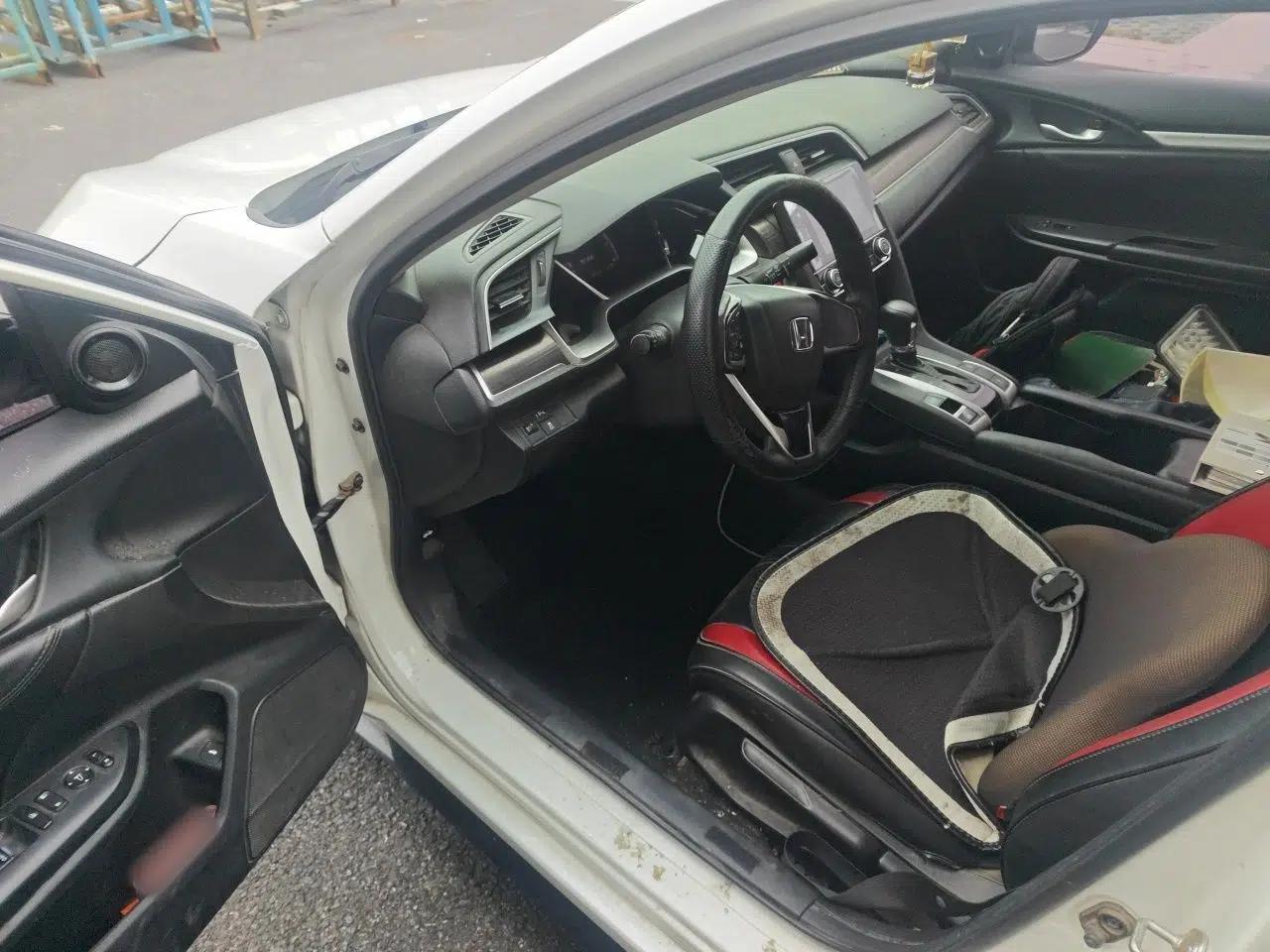 Honda Civic 2019 220TURBO CVT Dynamic Edition China VI Emission Standard — миниатюра 16