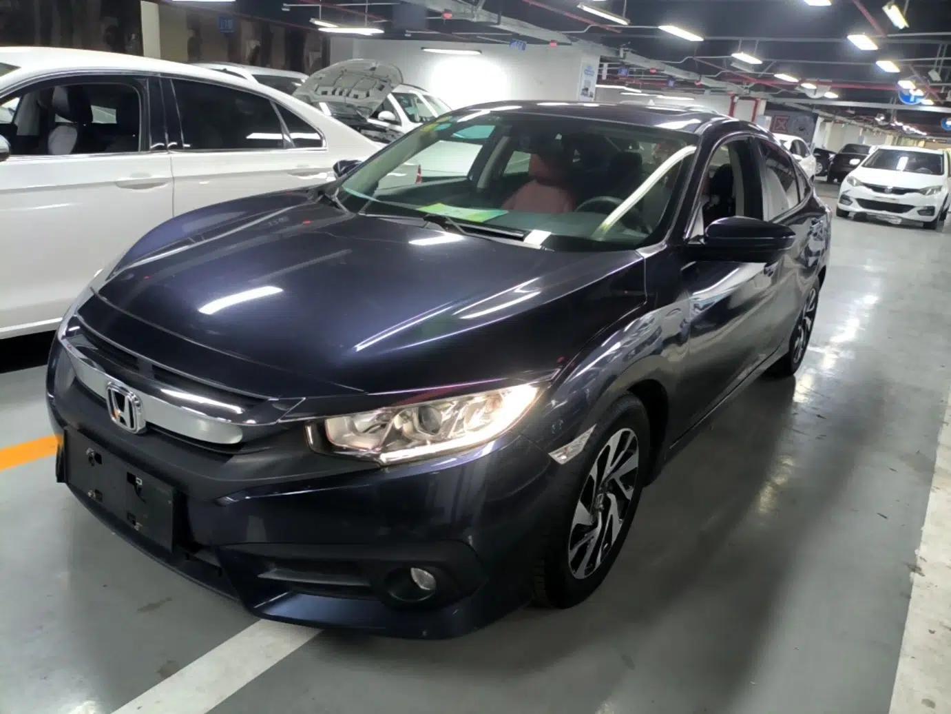 Honda Civic 2016 220TURBO Manual Luxury Edition — миниатюра 1