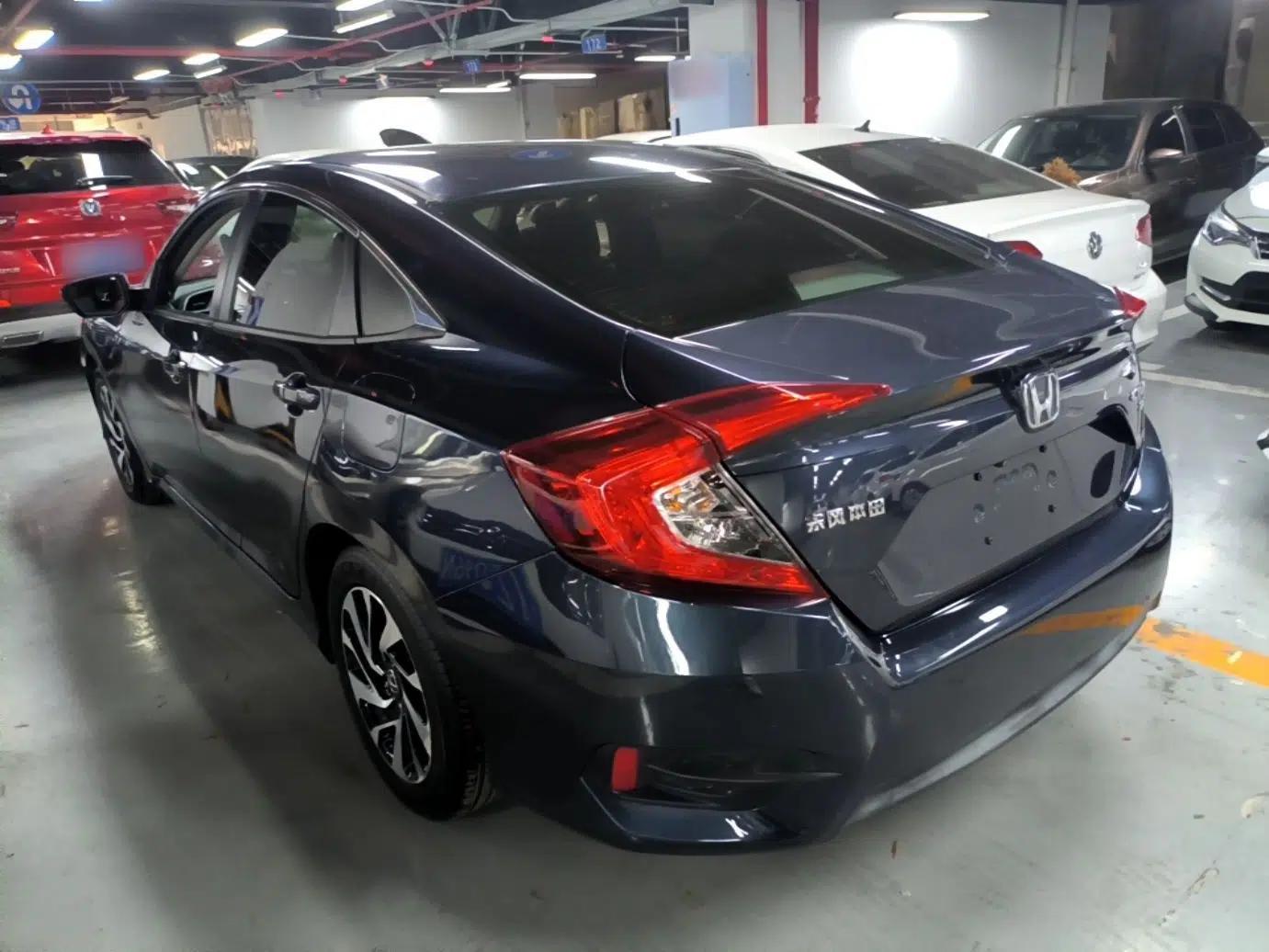 Honda Civic 2016 220TURBO Manual Luxury Edition — миниатюра 13