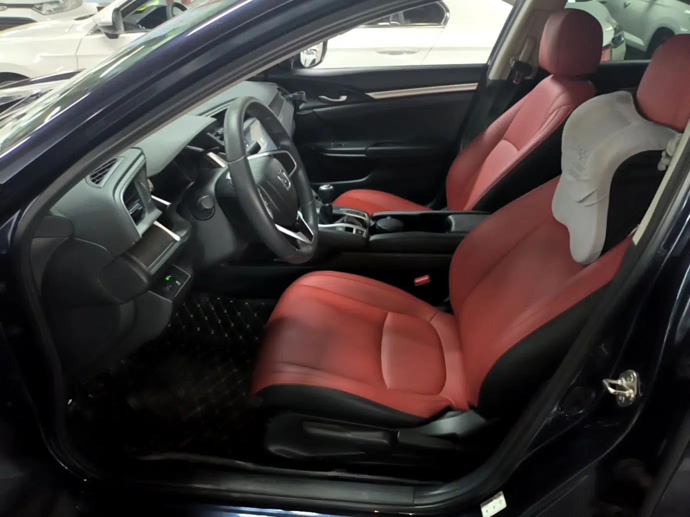 Honda Civic 2016 220TURBO Manual Luxury Edition — миниатюра 22